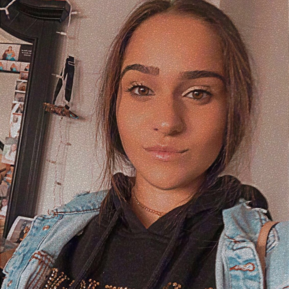 Meet your Posher, Katie
